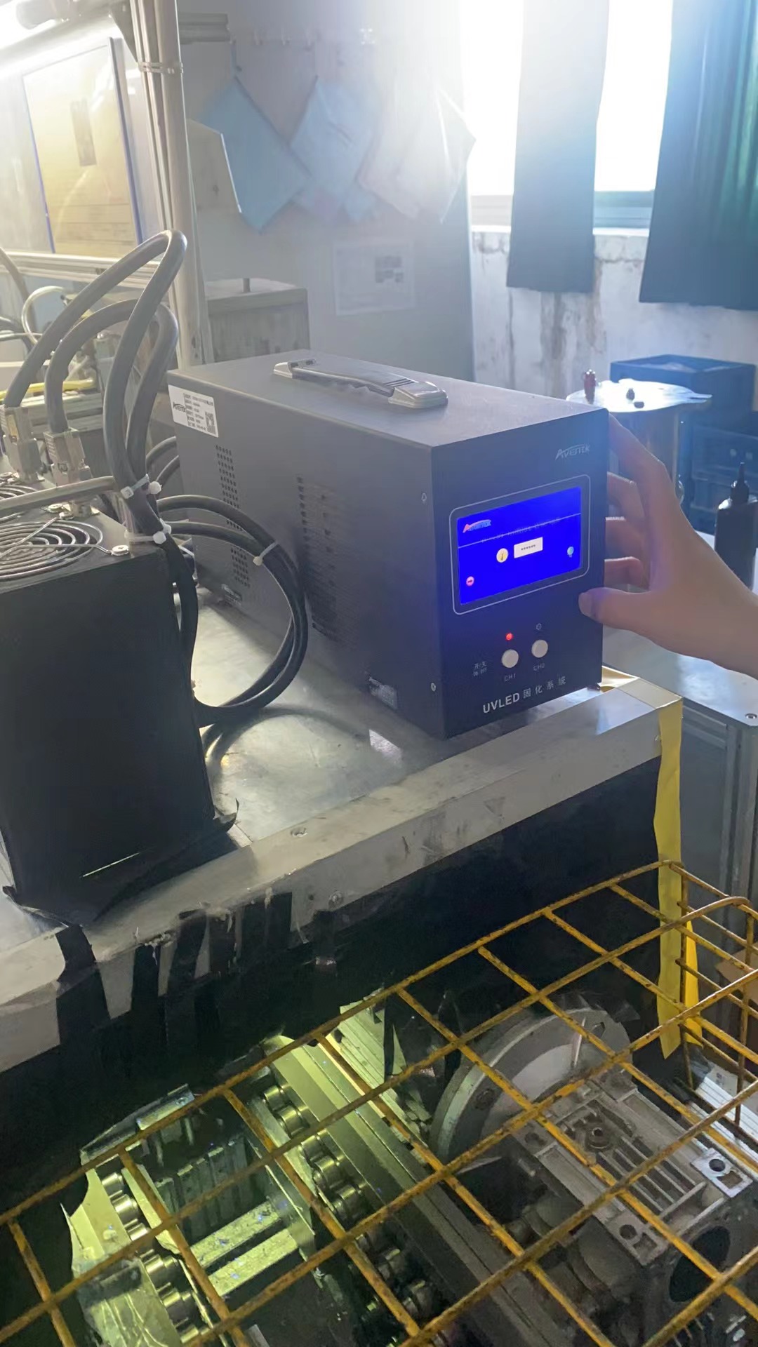 XM300-50系列UVLED面光源應用于汽車零部件